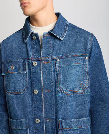 Man wearing a blue Regular Fit Denim Jacket