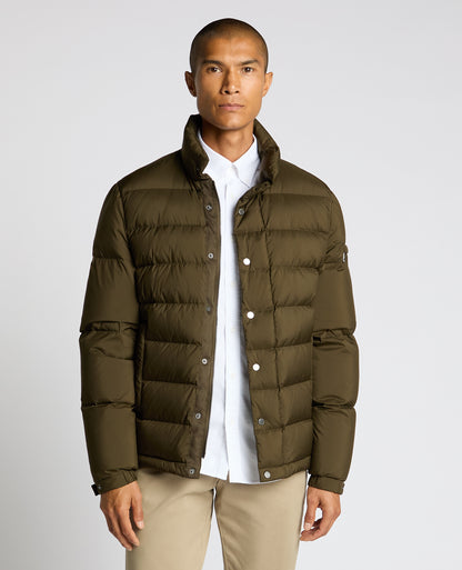 Man wearing a green Regular Fit Quilted Jacket