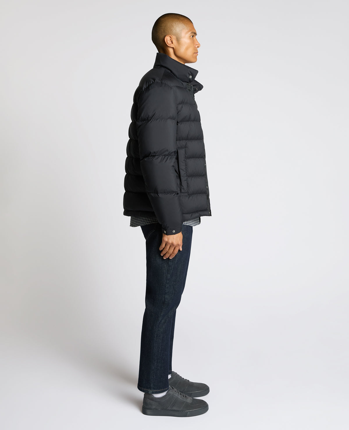 Man wearing a navy Regular Fit Quilted Jacket