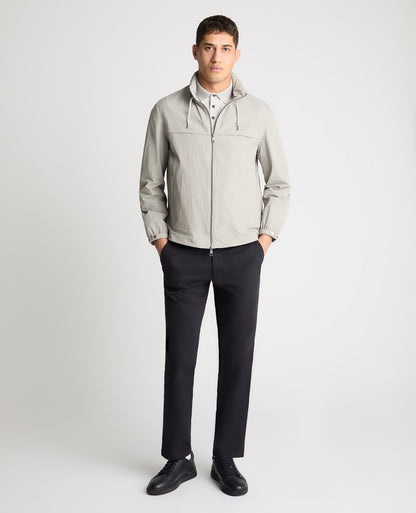Man wearing a Grey jacket