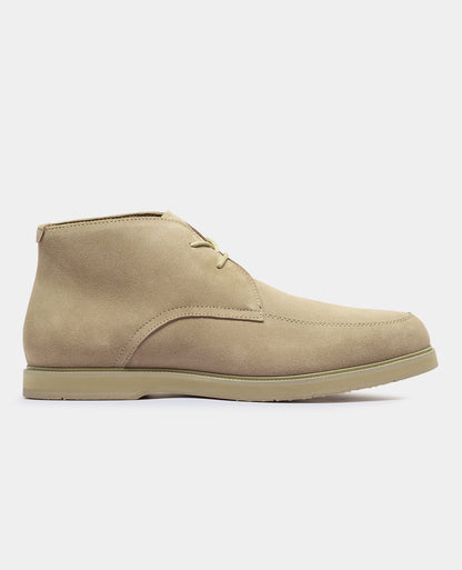 Man wearing a stone Shoe